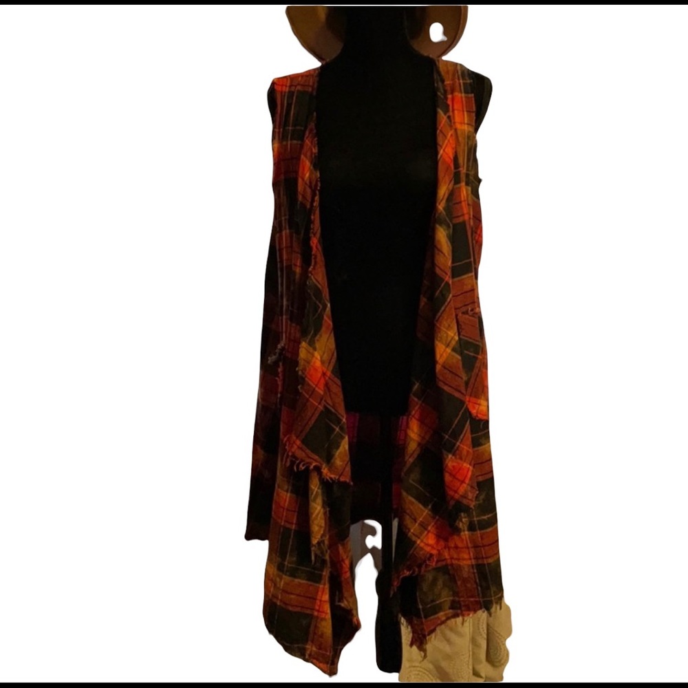 NWOT  April Sky Plaid Vest